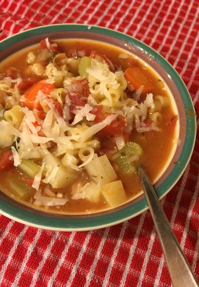 Italian Minestrone Soup - DadsPantry